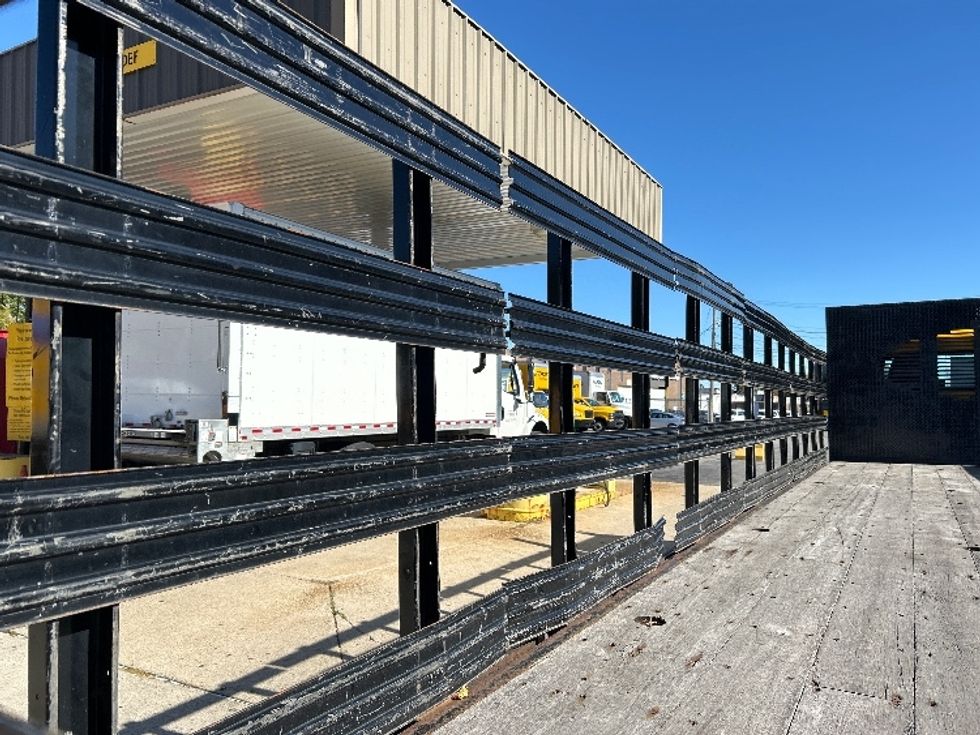 Flatbed Truck-Light and Medium Duty Trucks-Freightliner-2020-M2-Braintree-MA-192,430\n\t\tmiles-$ 35,750 - Image 11