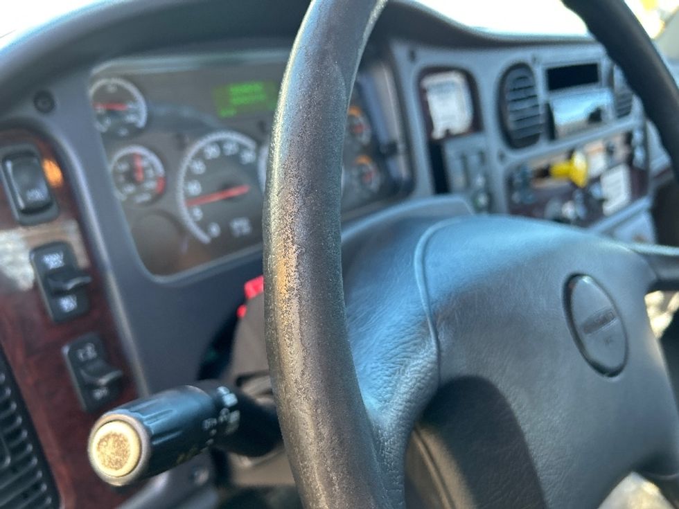 Flatbed Truck-Light and Medium Duty Trucks-Freightliner-2020-M2-Braintree-MA-192,430\n\t\tmiles-$ 35,750 - Image 29