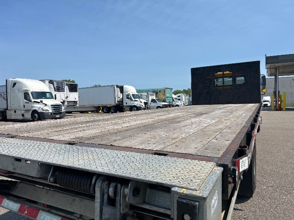 2020 Freightliner M2 106 Medium Duty photo 9