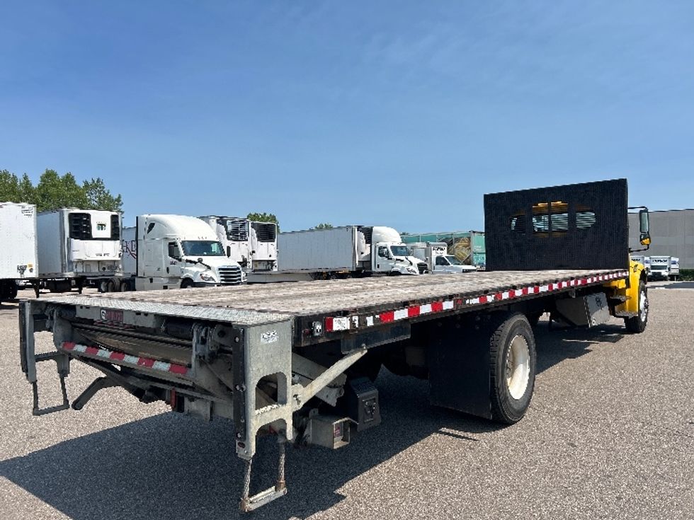 2020 Freightliner M2 106 Medium Duty photo 10