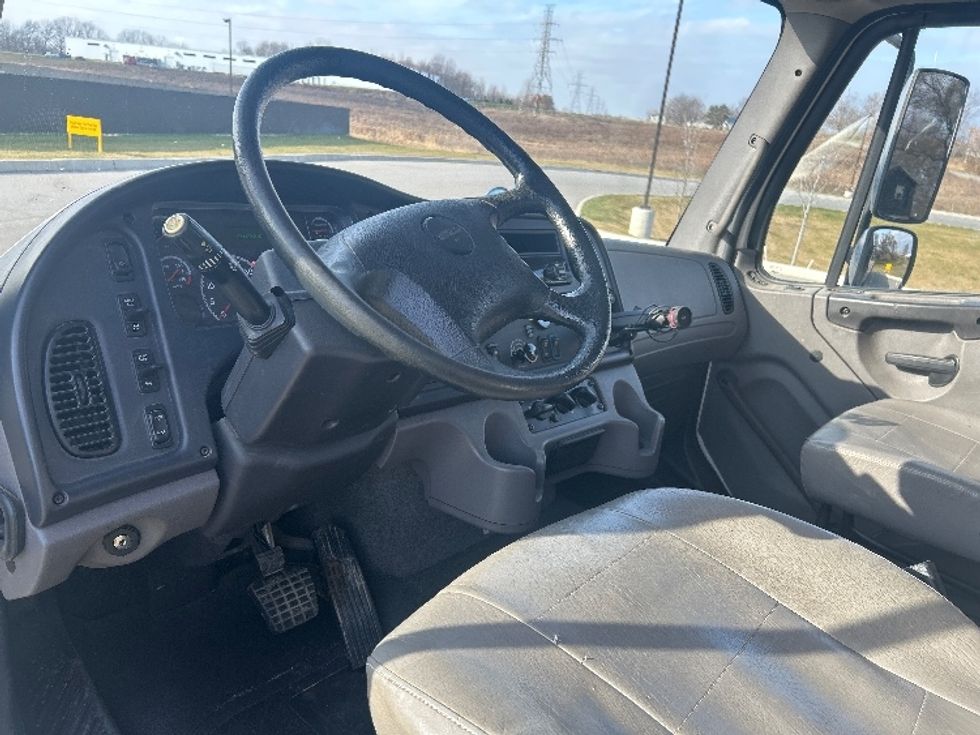 Flatbed Truck-Light and Medium Duty Trucks-Freightliner-2020-M2-Byron Center-MI-111,133\n\t\tmiles-$ 51,250 - Image 13