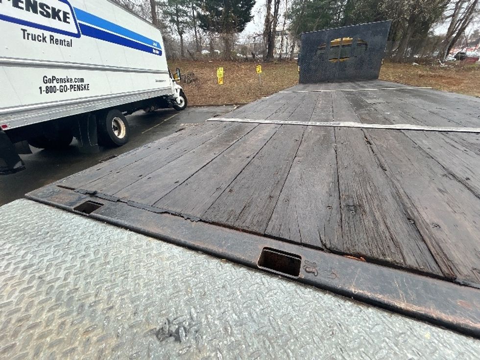 Flatbed Truck-Light and Medium Duty Trucks-Freightliner-2020-M2-Capitol Heights-MD-137,500\n\t\tmiles-$ 39,750 - Image 11