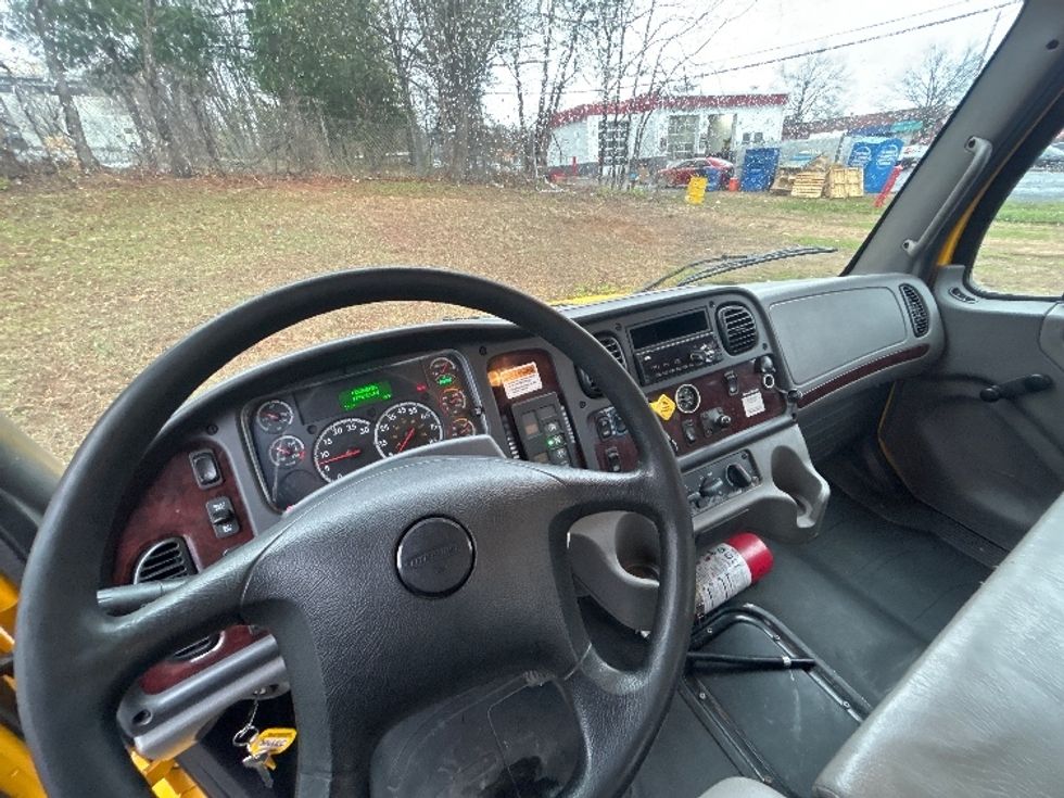 Flatbed Truck-Light and Medium Duty Trucks-Freightliner-2020-M2-Capitol Heights-MD-137,500\n\t\tmiles-$ 39,750 - Image 17