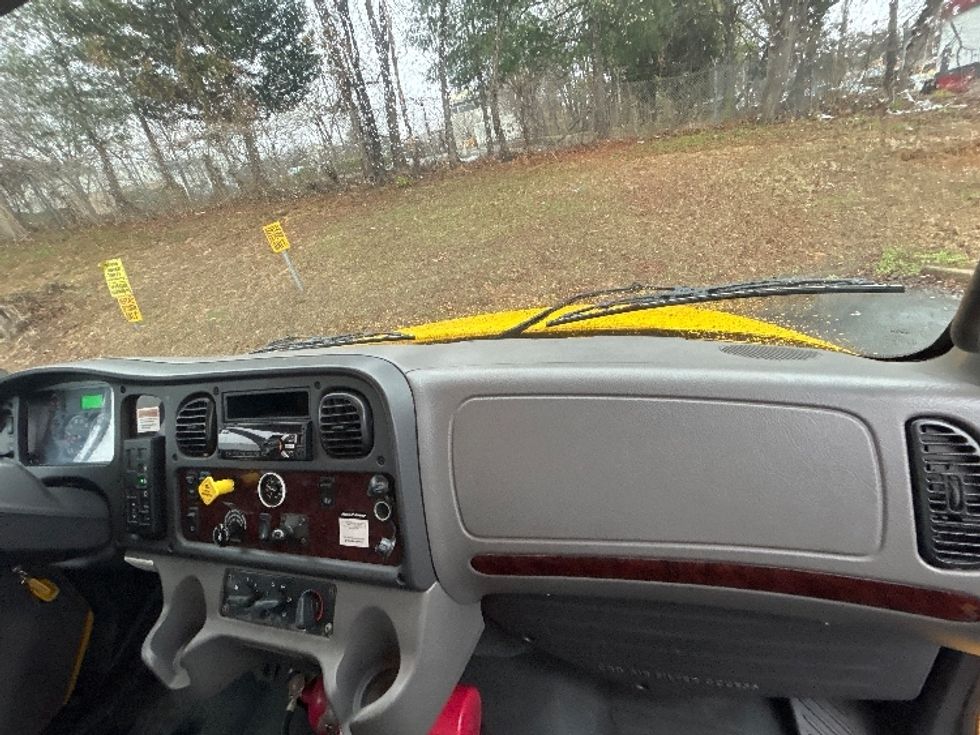 Flatbed Truck-Light and Medium Duty Trucks-Freightliner-2020-M2-Capitol Heights-MD-137,500\n\t\tmiles-$ 39,750 - Image 21