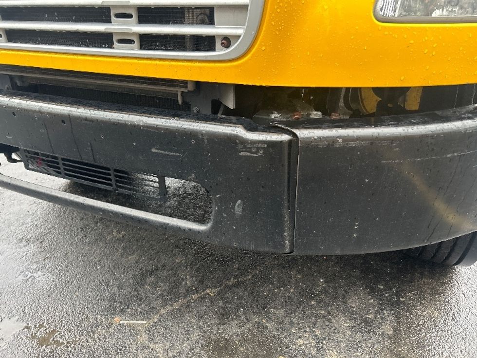 Flatbed Truck-Light and Medium Duty Trucks-Freightliner-2020-M2-Capitol Heights-MD-137,500\n\t\tmiles-$ 39,750 - Image 26