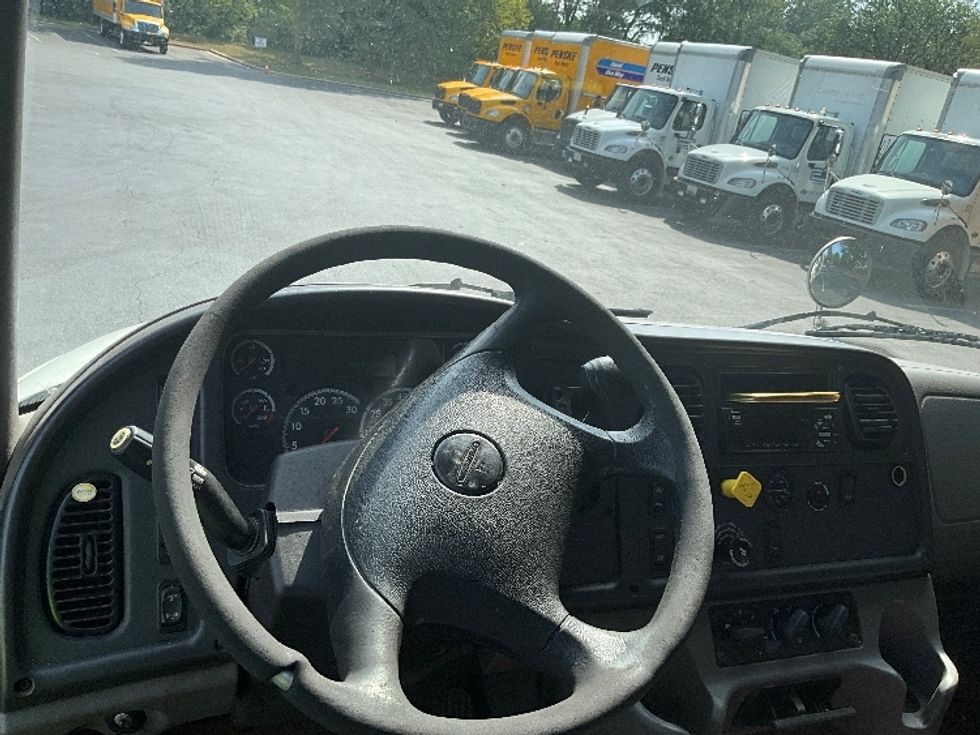 Flatbed Truck-Light and Medium Duty Trucks-Freightliner-2020-M2-Capitol Heights-MD-186,116\n\t\tmiles-$ 47,750 - Image 18