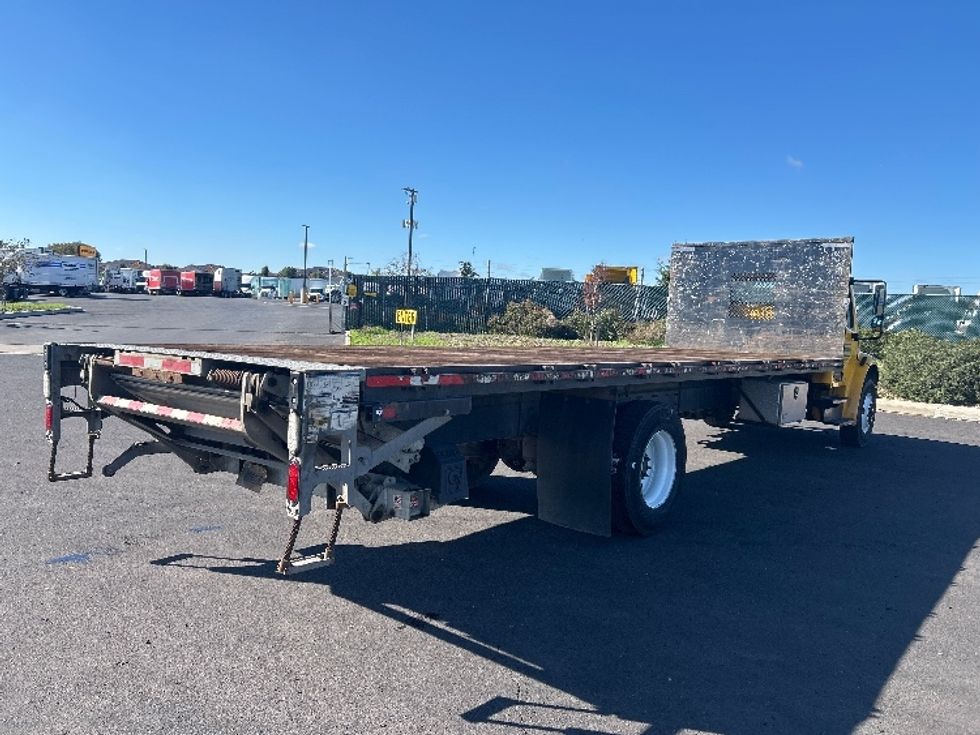 Flatbed Truck-Light and Medium Duty Trucks-Freightliner-2020-M2-Ceres-CA-161,730\n\t\tmiles-$ 49,750 - Image 13