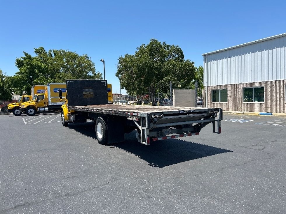 Flatbed Truck-Light and Medium Duty Trucks-Freightliner-2020-M2-Ceres-CA-182,351\n\t\tmiles-$ 49,250 - Image 6