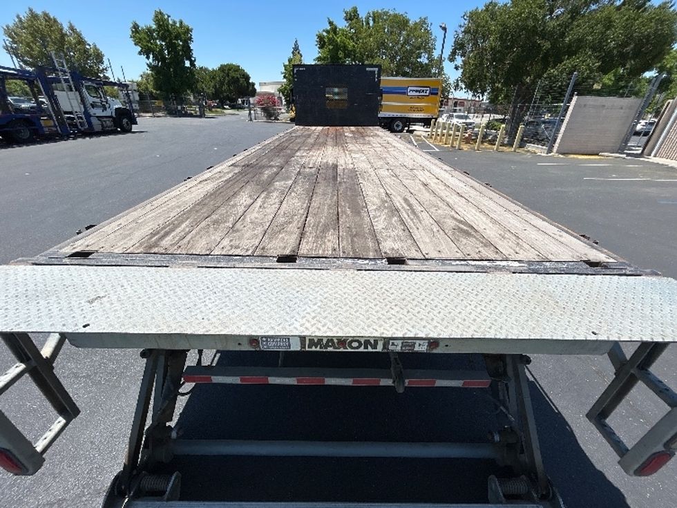 Flatbed Truck-Light and Medium Duty Trucks-Freightliner-2020-M2-Ceres-CA-182,351\n\t\tmiles-$ 49,250 - Image 9