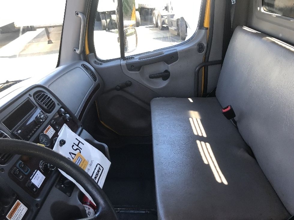 Flatbed Truck-Light and Medium Duty Trucks-Freightliner-2020-M2-Charlotte-NC-92,110\n\t\tmiles-$ 53,750 - Image 19