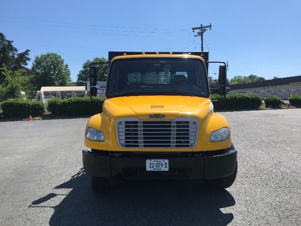 Flatbed Truck-Light and Medium Duty Trucks-Freightliner-2020-M2-Charlotte-NC-92,110\n\t\tmiles-$ 53,750 - Image 2
