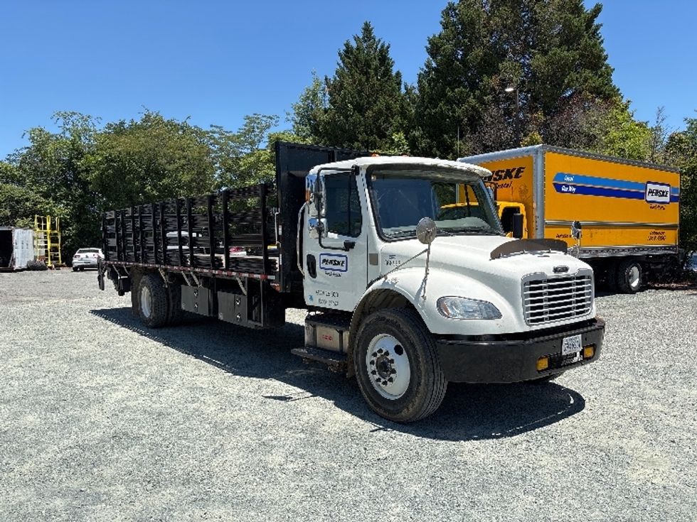 Flatbed Truck-Light and Medium Duty Trucks-Freightliner-2020-M2-Charlottesville-VA-138,123\n\t\tmiles-$ 51,500 - Image 1