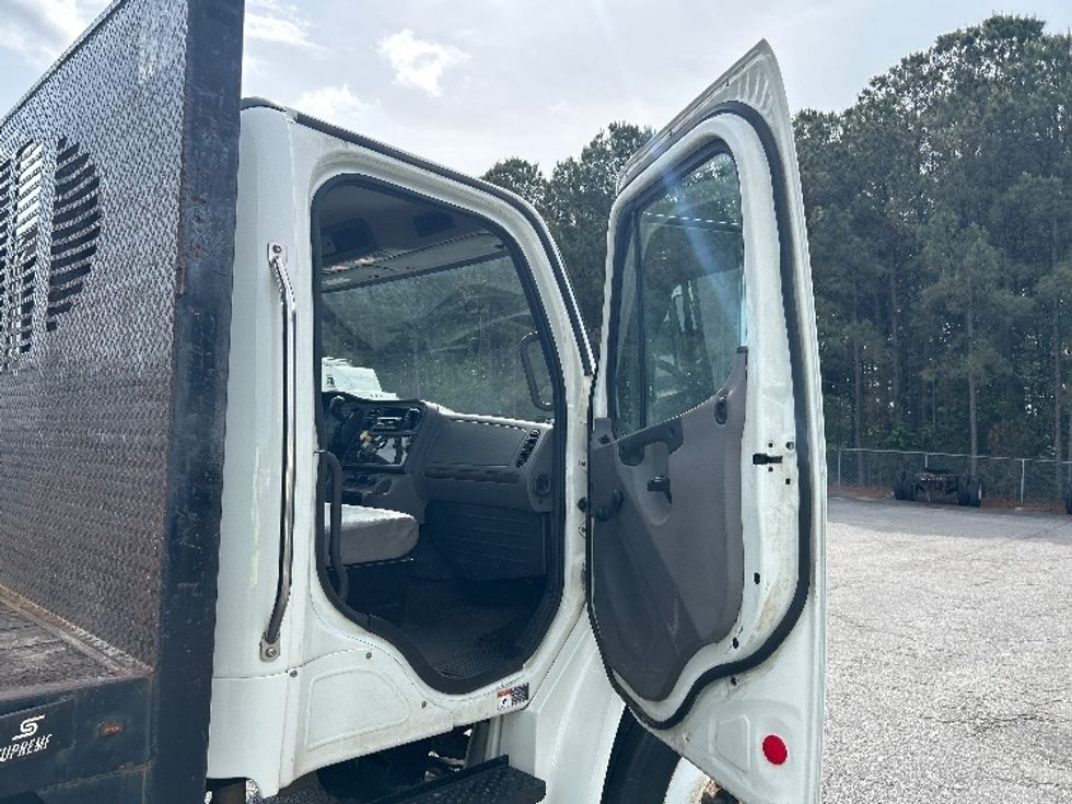 Flatbed Truck-Light and Medium Duty Trucks-Freightliner-2020-M2-Chesapeake-VA-265,890\n\t\tmiles-$ 29,750 - Image 20