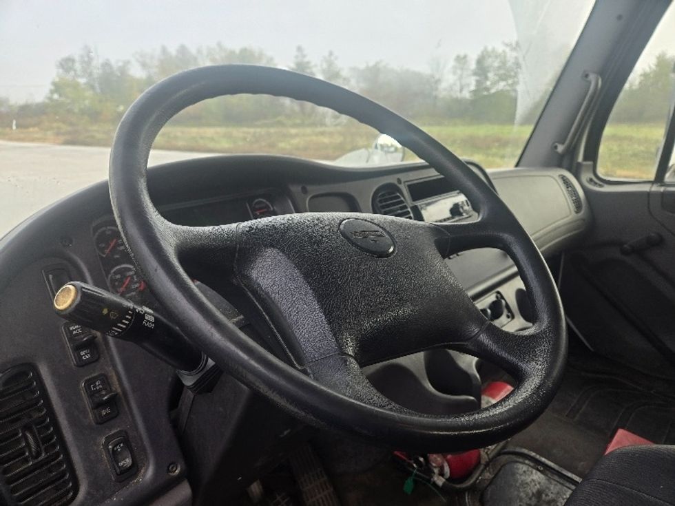 Flatbed Truck-Light and Medium Duty Trucks-Freightliner-2020-M2-Clearfield-PA-215,401\n\t\tmiles-$ 62,500 - Image 12