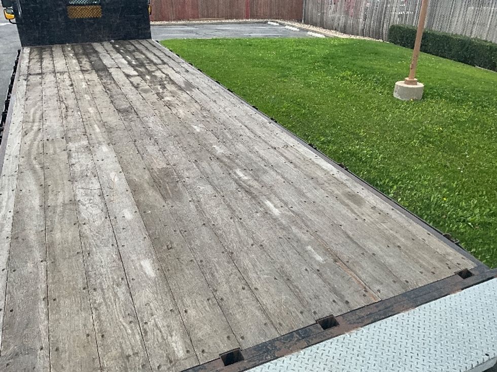 Flatbed Truck-Light and Medium Duty Trucks-Freightliner-2020-M2-Concord-CA-73,239\n\t\tmiles-$ 63,000 - Image 11