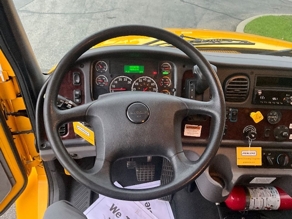 Flatbed Truck-Light and Medium Duty Trucks-Freightliner-2020-M2-Concord-CA-73,239\n\t\tmiles-$ 63,000 - Image 17