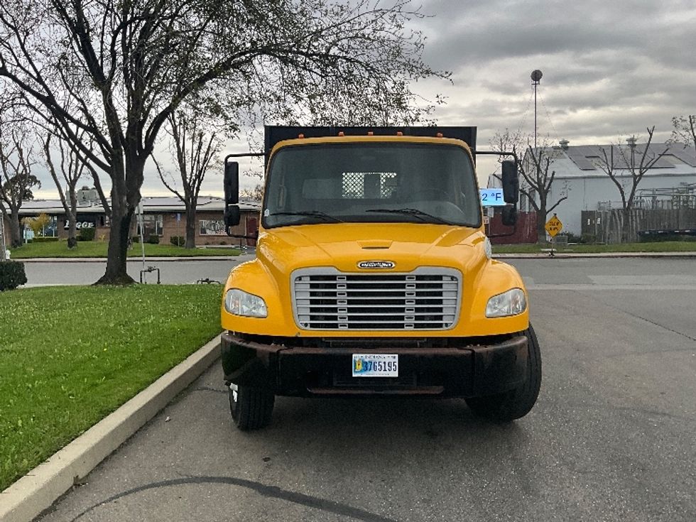 Flatbed Truck-Light and Medium Duty Trucks-Freightliner-2020-M2-Concord-CA-73,239\n\t\tmiles-$ 63,000 - Image 2