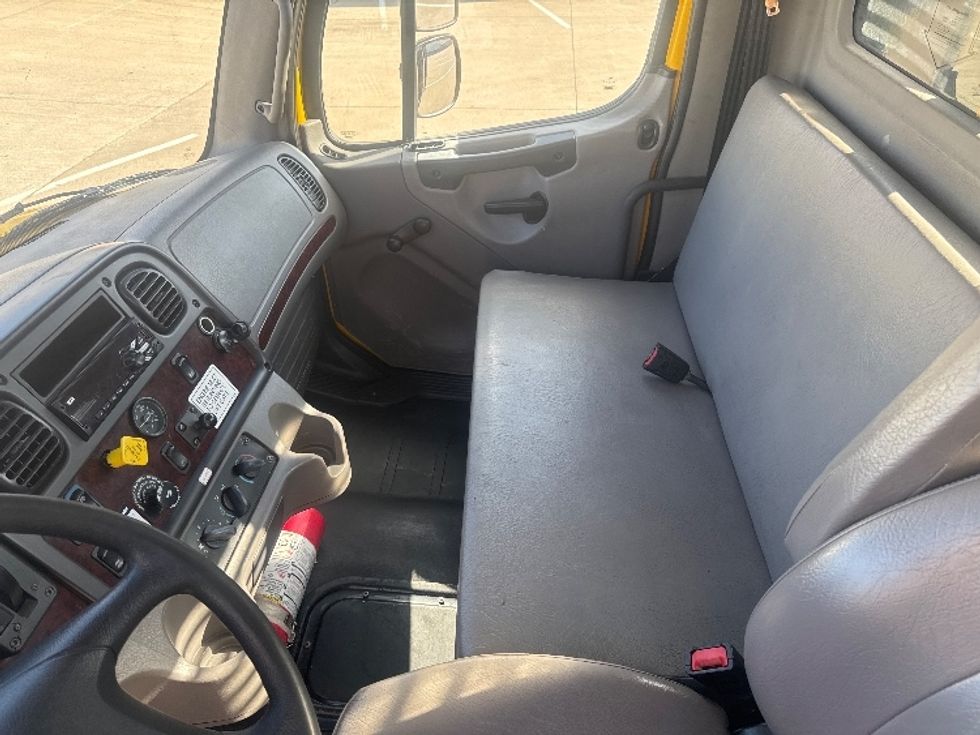 Flatbed Truck-Light and Medium Duty Trucks-Freightliner-2020-M2-Dallas-TX-132,249\n\t\tmiles-$ 50,750 - Image 19