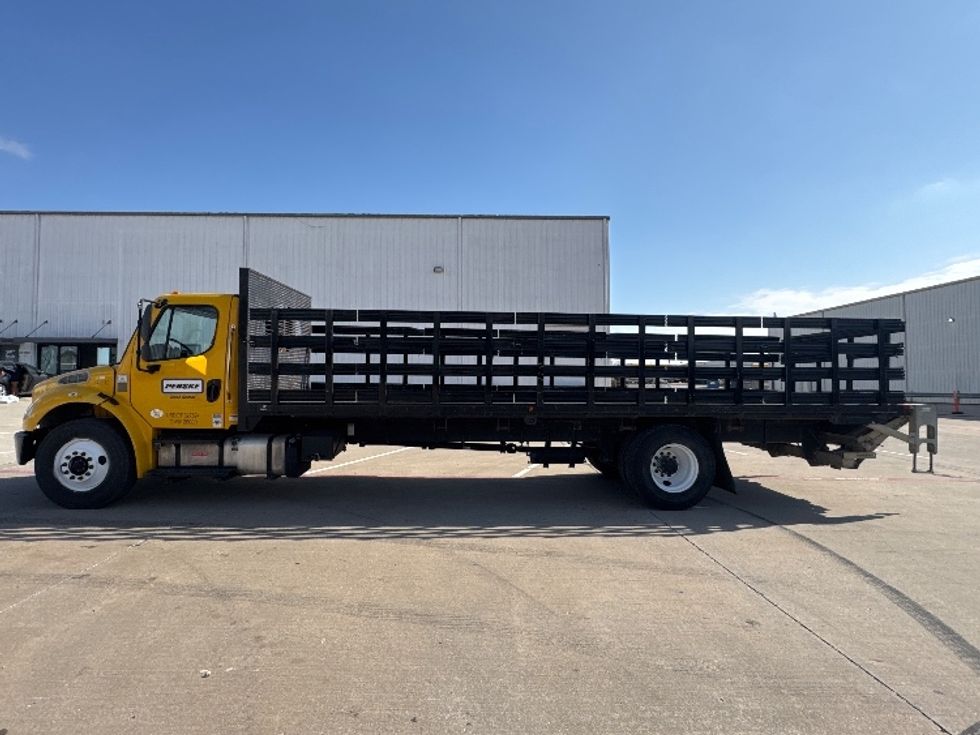 Flatbed Truck-Light and Medium Duty Trucks-Freightliner-2020-M2-Dallas-TX-132,249\n\t\tmiles-$ 50,750 - Image 4