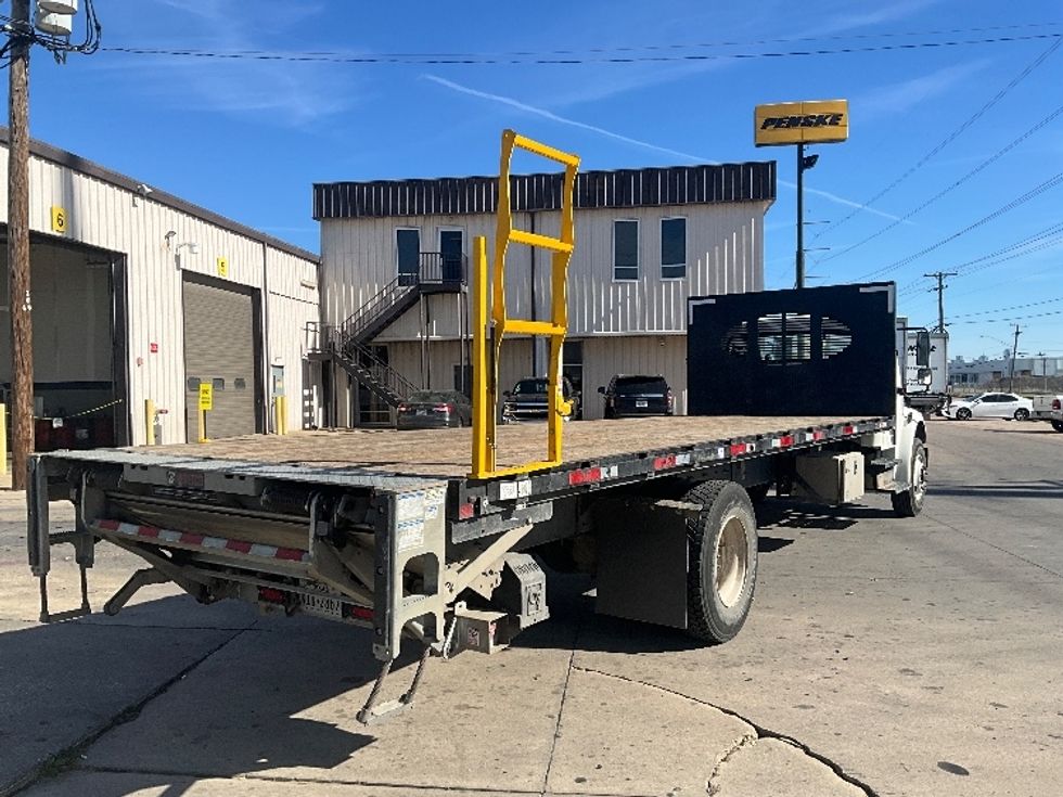 Flatbed Truck-Light and Medium Duty Trucks-Freightliner-2020-M2-Dallas-TX-222,404\n\t\tmiles-$ 39,000 - Image 13