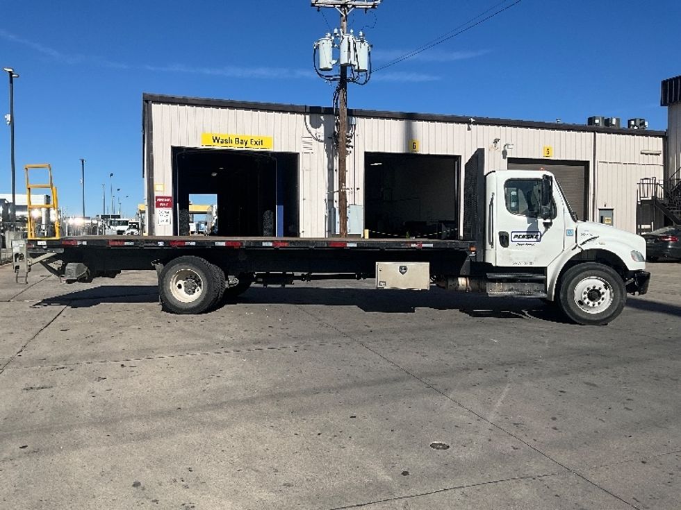 Flatbed Truck-Light and Medium Duty Trucks-Freightliner-2020-M2-Dallas-TX-222,404\n\t\tmiles-$ 39,000 - Image 16