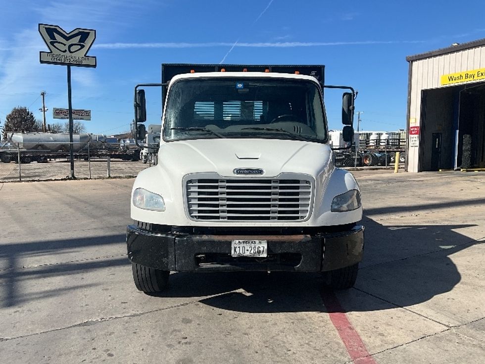 Flatbed Truck-Light and Medium Duty Trucks-Freightliner-2020-M2-Dallas-TX-222,404\n\t\tmiles-$ 39,000 - Image 2