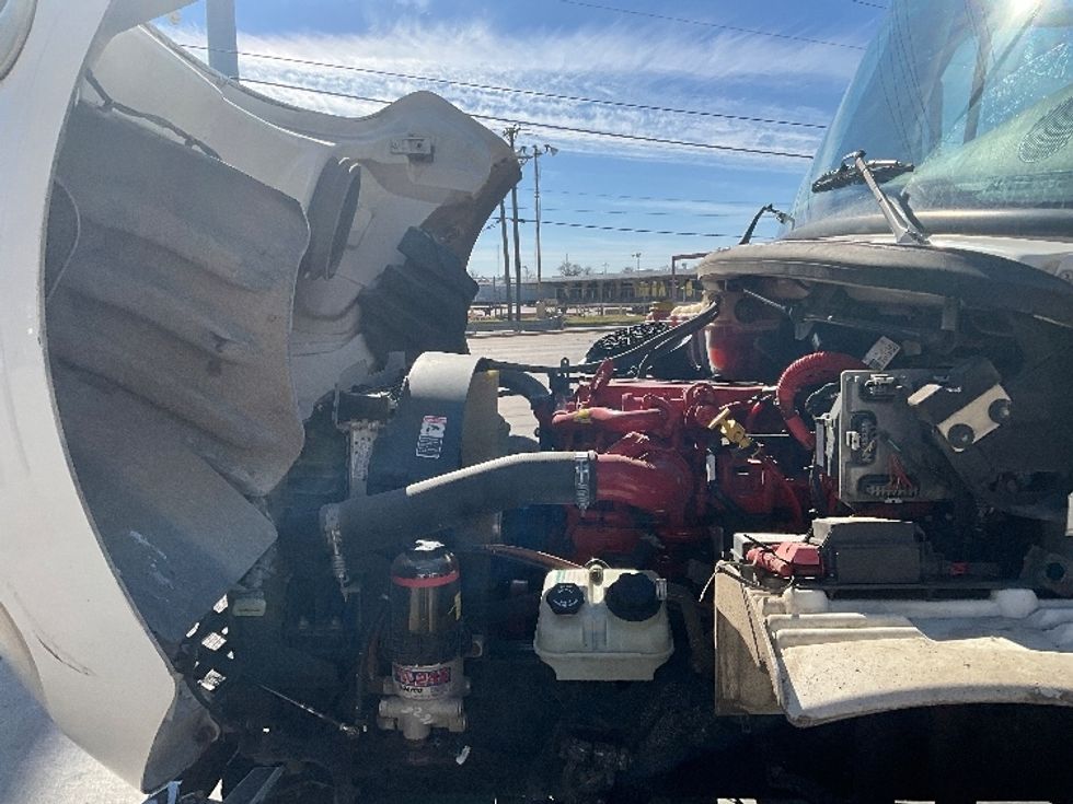 Flatbed Truck-Light and Medium Duty Trucks-Freightliner-2020-M2-Dallas-TX-222,404\n\t\tmiles-$ 39,000 - Image 24