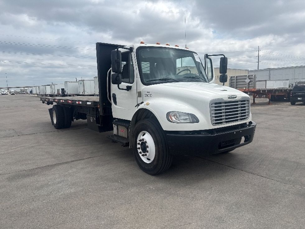 Flatbed Truck-Light and Medium Duty Trucks-Freightliner-2020-M2-Dallas-TX-224,528\n\t\tmiles-$ 42,000 - Image 1