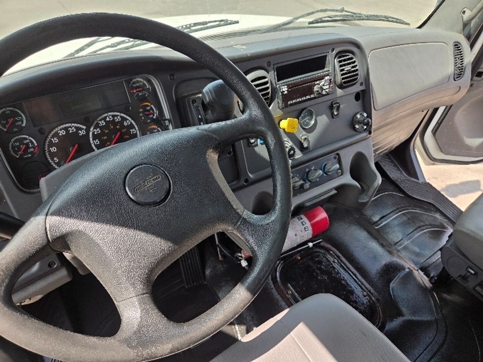 Flatbed Truck-Light and Medium Duty Trucks-Freightliner-2020-M2-Dallas-TX-224,528\n\t\tmiles-$ 42,000 - Image 13