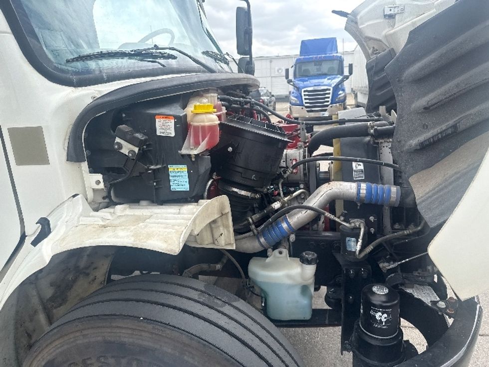 Flatbed Truck-Light and Medium Duty Trucks-Freightliner-2020-M2-Dallas-TX-224,528\n\t\tmiles-$ 42,000 - Image 18