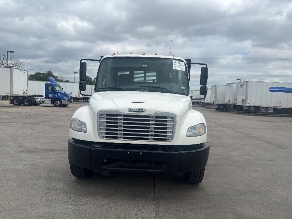 Flatbed Truck-Light and Medium Duty Trucks-Freightliner-2020-M2-Dallas-TX-224,528\n\t\tmiles-$ 42,000 - Image 2