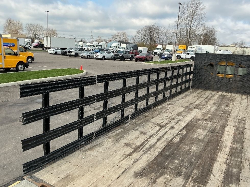 Flatbed Truck-Light and Medium Duty Trucks-Freightliner-2020-M2-Dayton-OH-110,121\n\t\tmiles-$ 49,500 - Image 11