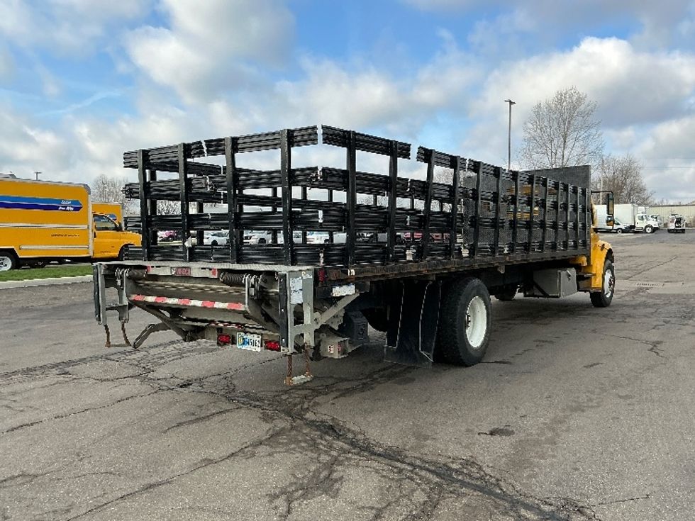 Flatbed Truck-Light and Medium Duty Trucks-Freightliner-2020-M2-Dayton-OH-110,121\n\t\tmiles-$ 49,500 - Image 13