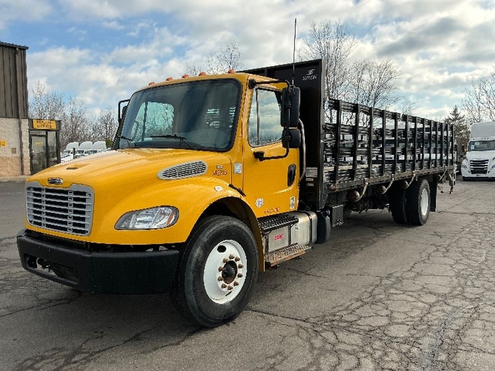 Flatbed Truck-Light and Medium Duty Trucks-Freightliner-2020-M2-Dayton-OH-110,121\n\t\tmiles-$ 49,500 - Image 3