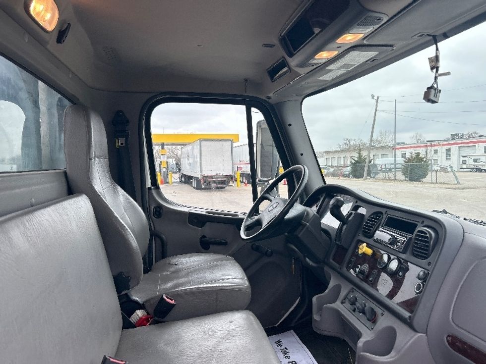 Flatbed Truck-Light and Medium Duty Trucks-Freightliner-2020-M2-Des Moines-IA-172,900\n\t\tmiles-$ 42,000 - Image 22