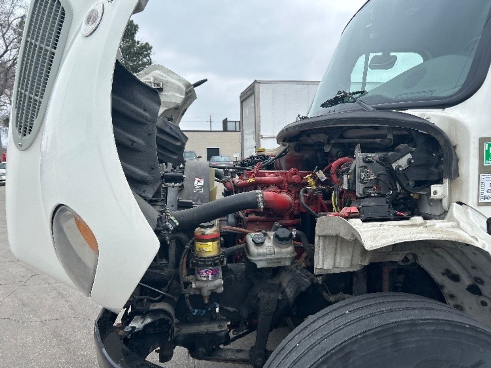 Flatbed Truck-Light and Medium Duty Trucks-Freightliner-2020-M2-Des Moines-IA-172,900\n\t\tmiles-$ 42,000 - Image 24