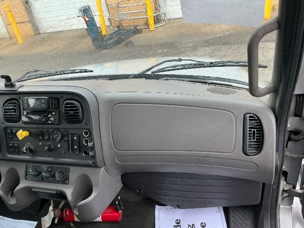 Flatbed Truck-Light and Medium Duty Trucks-Freightliner-2020-M2-East Chicago-IN-246,063\n\t\tmiles-$ 57,500 - Image 18