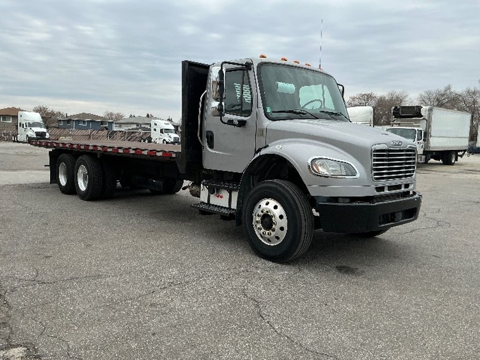 Flatbed Truck-Light and Medium Duty Trucks-Freightliner-2020-M2-East Chicago-IN-272,069\n\t\tmiles-$ 53,250 - Image 1