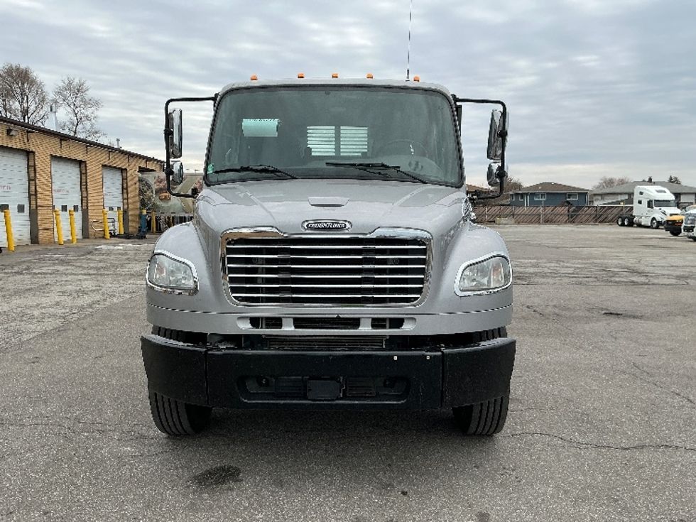 Flatbed Truck-Light and Medium Duty Trucks-Freightliner-2020-M2-East Chicago-IN-272,069\n\t\tmiles-$ 53,250 - Image 2
