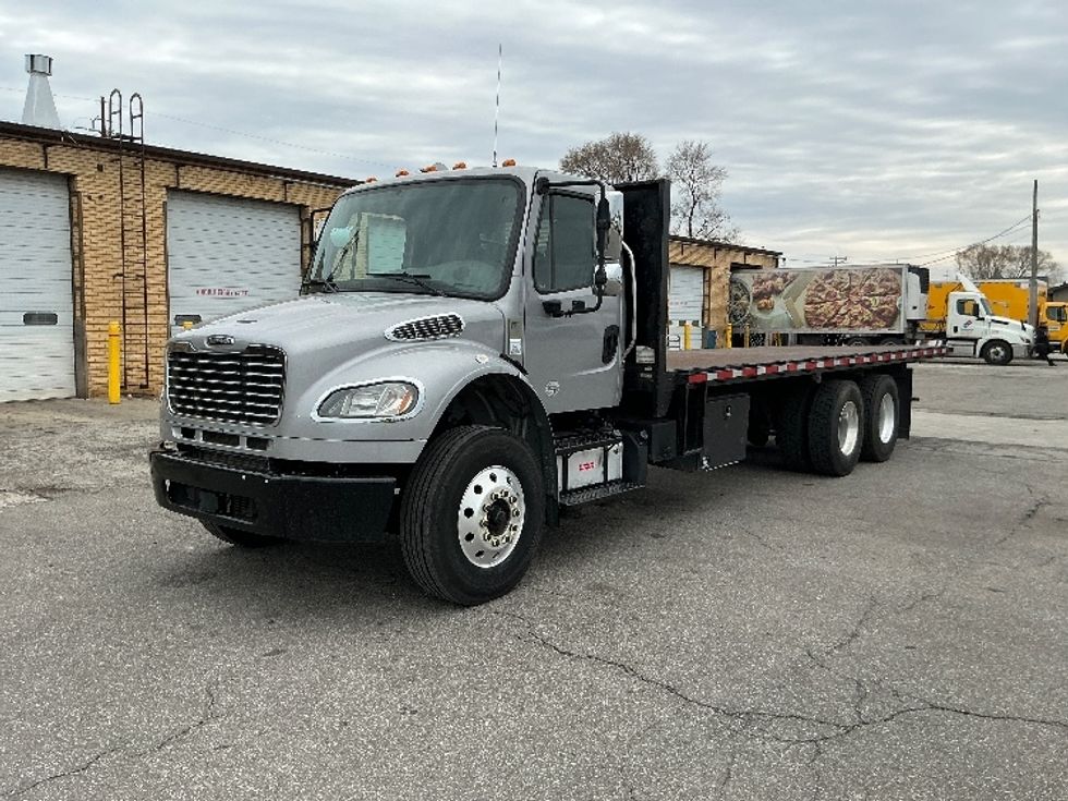 Flatbed Truck-Light and Medium Duty Trucks-Freightliner-2020-M2-East Chicago-IN-272,069\n\t\tmiles-$ 53,250 - Image 3