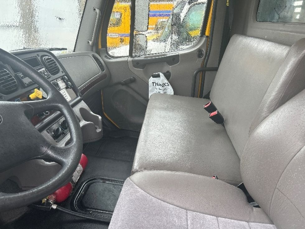 Flatbed Truck-Light and Medium Duty Trucks-Freightliner-2020-M2-Edison-NJ-142,872\n\t\tmiles-$ 43,750 - Image 19