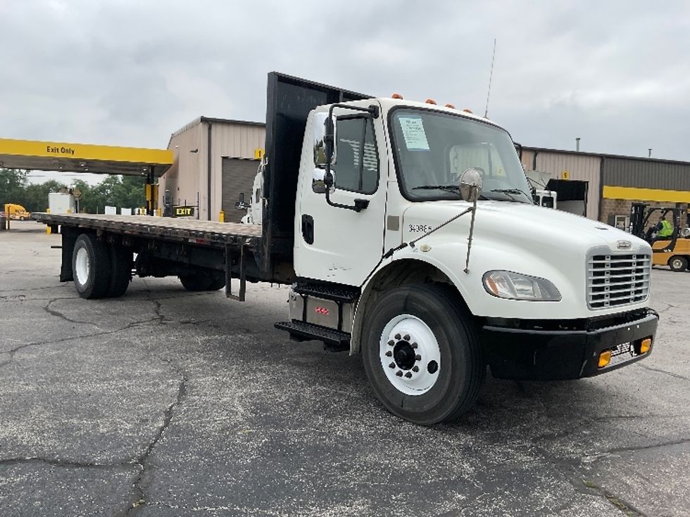 Flatbed Truck-Light and Medium Duty Trucks-Freightliner-2020-M2-Elkhart-IN-229,152\n\t\tmiles-$ 44,750 - Image 1