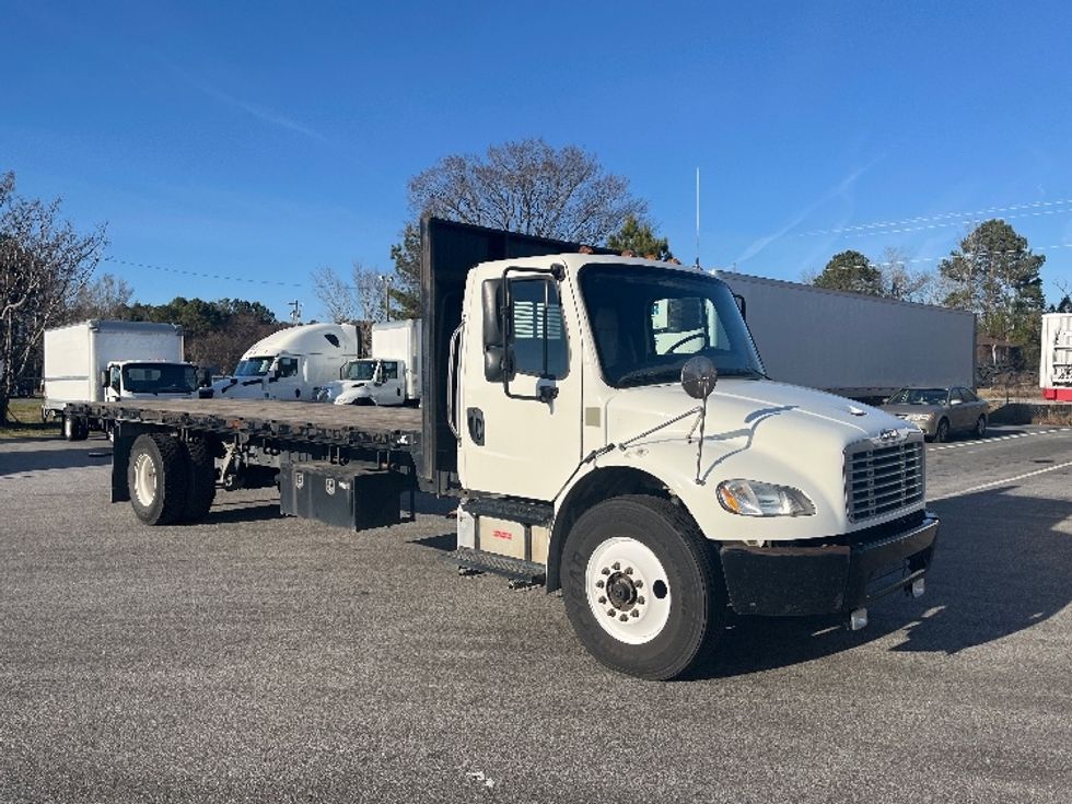 Flatbed Truck-Light and Medium Duty Trucks-Freightliner-2020-M2-Florence-SC-289,912\n\t\tmiles-$ 29,500 - Image 1