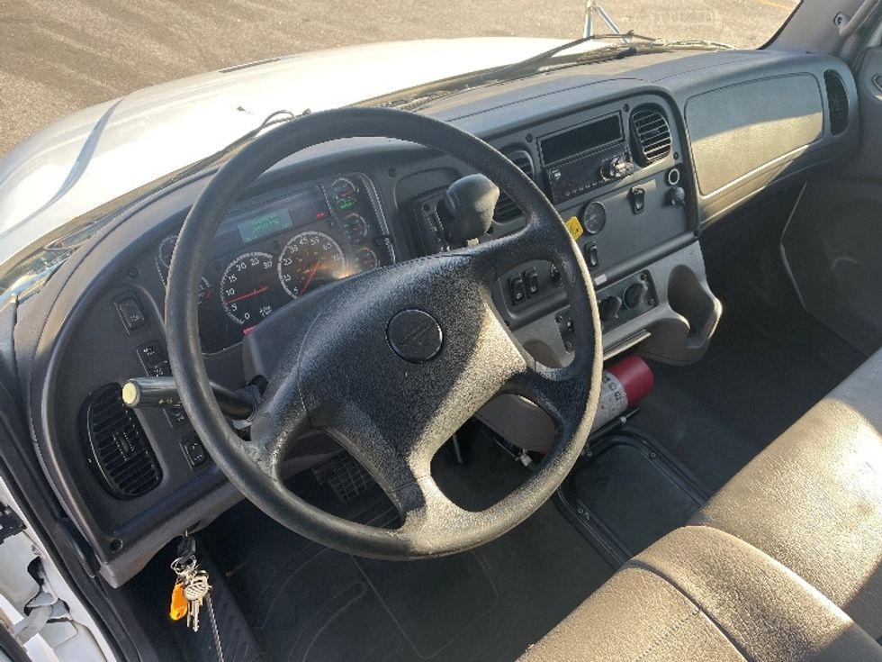 Flatbed Truck-Light and Medium Duty Trucks-Freightliner-2020-M2-Florence-SC-289,912\n\t\tmiles-$ 29,500 - Image 14