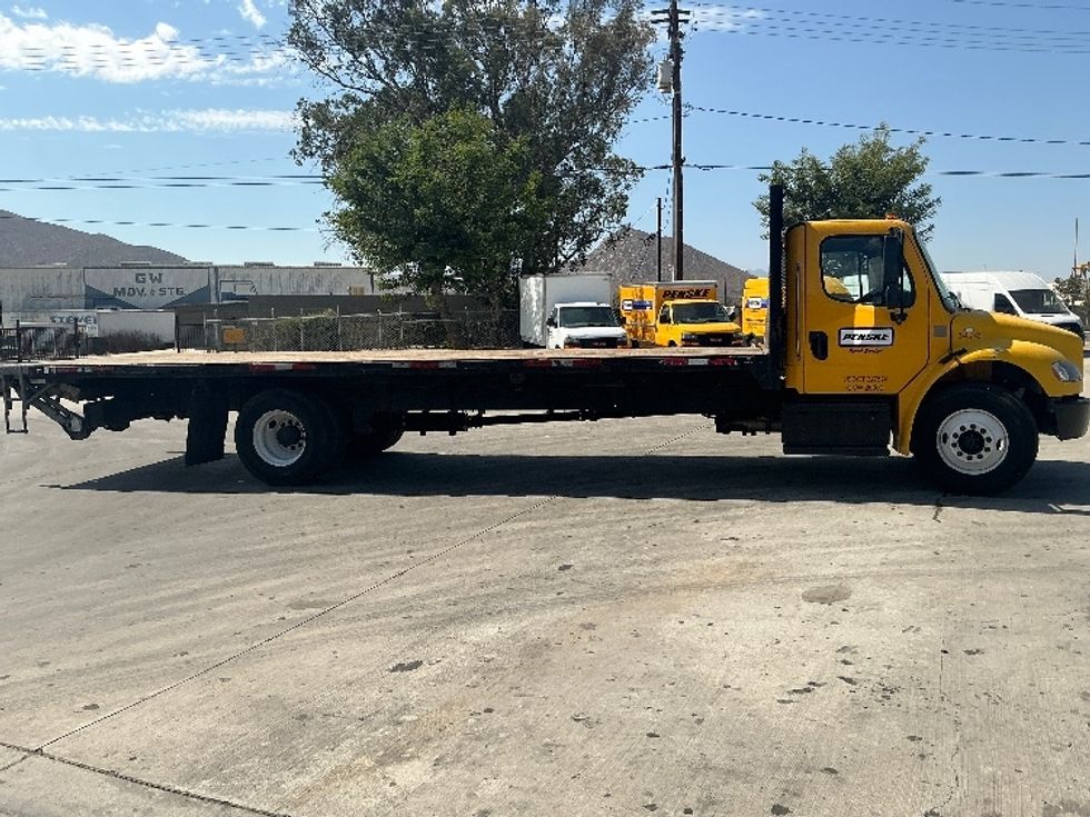 Flatbed Truck-Light and Medium Duty Trucks-Freightliner-2020-M2-Fontana-CA-127,171\n\t\tmiles-$ 56,250 - Image 15