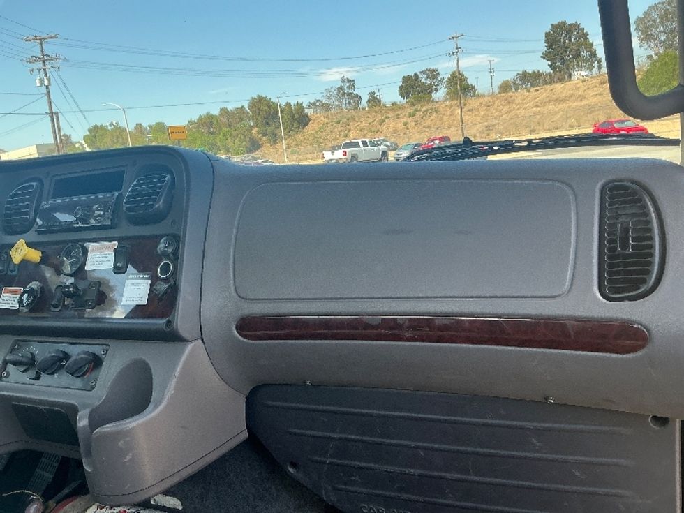 Flatbed Truck-Light and Medium Duty Trucks-Freightliner-2020-M2-Fontana-CA-127,171\n\t\tmiles-$ 56,250 - Image 21