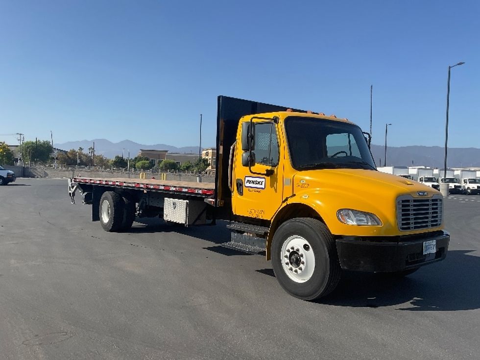 Flatbed Truck-Light and Medium Duty Trucks-Freightliner-2020-M2-Fontana-CA-137,149\n\t\tmiles-$ 55,500 - Image 1
