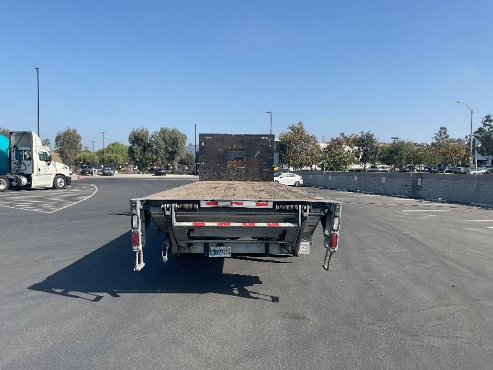 Flatbed Truck-Light and Medium Duty Trucks-Freightliner-2020-M2-Fontana-CA-137,149\n\t\tmiles-$ 55,500 - Image 7