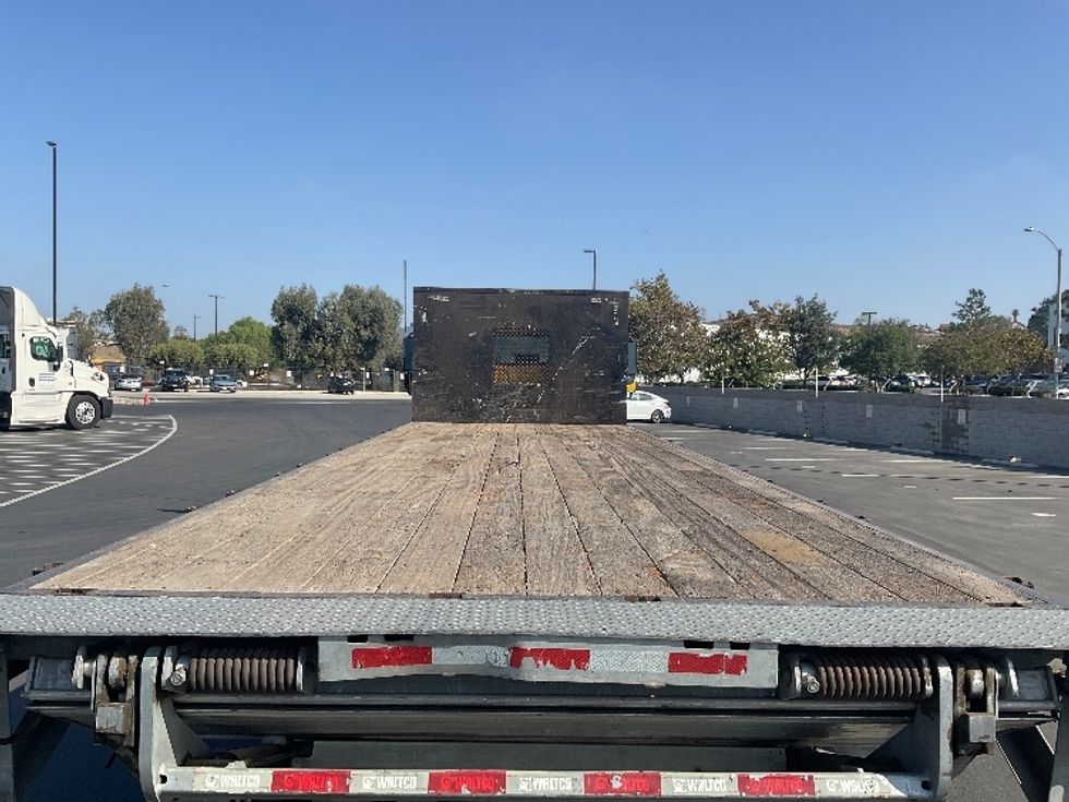 Flatbed Truck-Light and Medium Duty Trucks-Freightliner-2020-M2-Fontana-CA-137,149\n\t\tmiles-$ 55,500 - Image 8