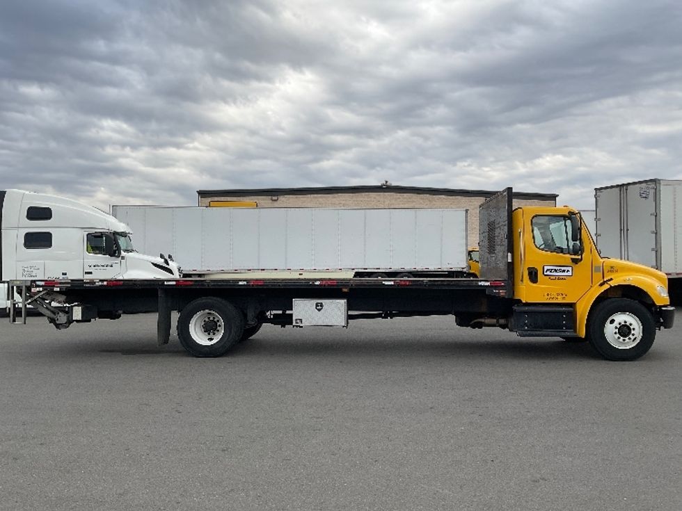 Flatbed Truck-Light and Medium Duty Trucks-Freightliner-2020-M2-Fontana-CA-144,999\n\t\tmiles-$ 53,000 - Image 15